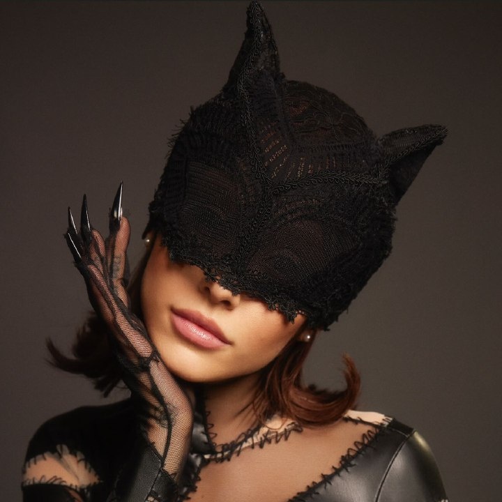 imyourjavy's tweet photo. Ariana Grande “the boy is mine” wallpapers, a Thread 🧵 🐈 https://t.co/dC1WL5uaIg