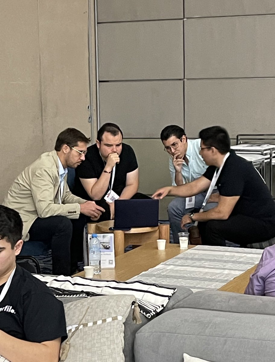 Jesús Morales Mateu (@jesusmoralesmx) on Twitter photo Fue muy agradable conocer las propuestas tecnológicas de cientos de startups de Real Estate en el @ProptechLatam Summit. 
Me llevo una grata sorpresa por el rápido crecimiento de las #proptech en Iberoamérica, al constatar que se ha logrado despertar el interés genuino de los Fue muy agradable conocer las propuestas tecnológicas de cientos de startups de Real Estate en el @ProptechLatam Summit. 
Me llevo una grata sorpresa por el rápido crecimiento de las #proptech en Iberoamérica, al constatar que se ha logrado despertar el interés genuino de los
