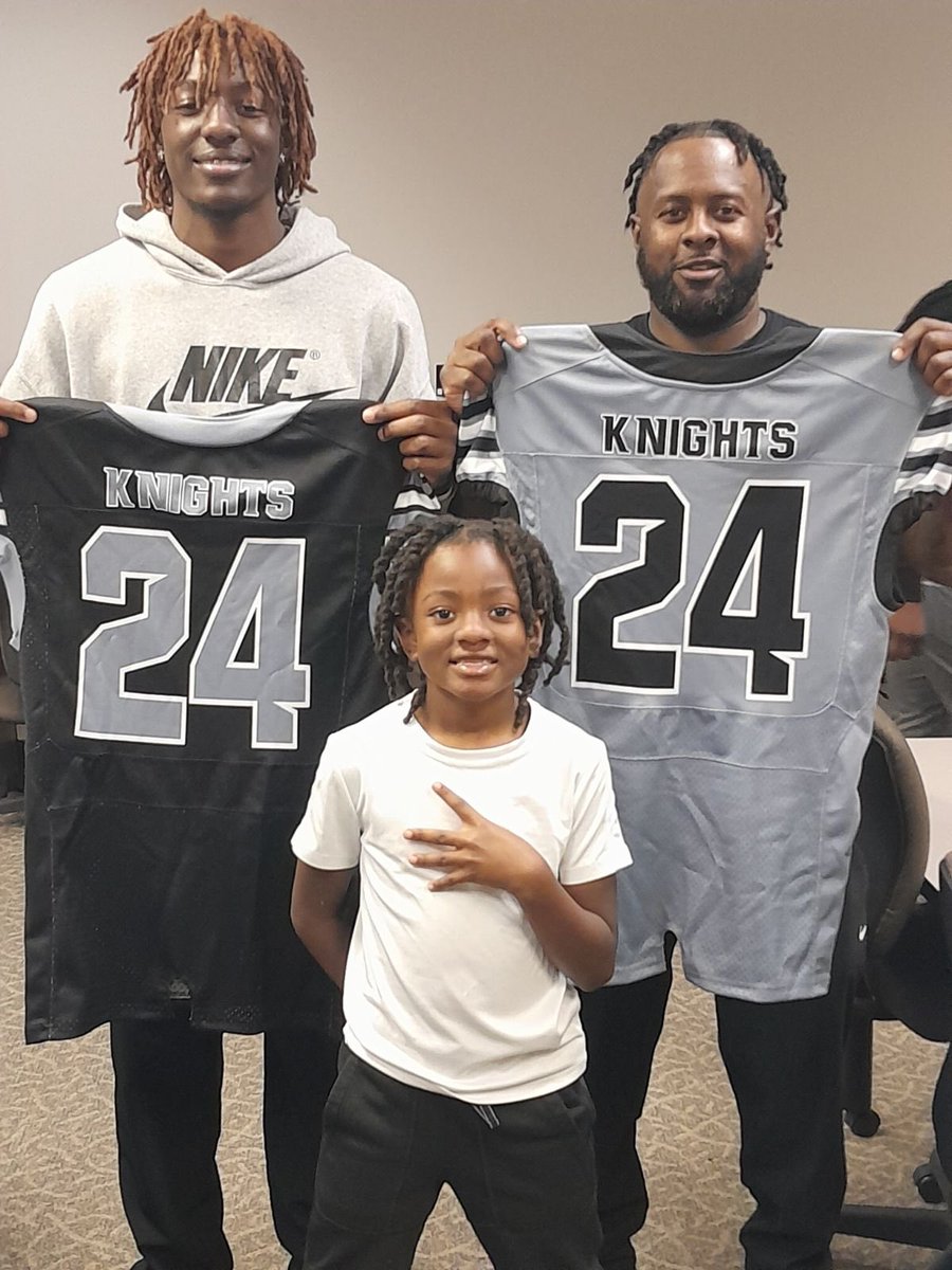 ‼️Attention Recruits‼️ Our next visit is scheduled June 14th if you’re looking for a home to play this season. Shoot me a message for an invitation 😁 #SSA