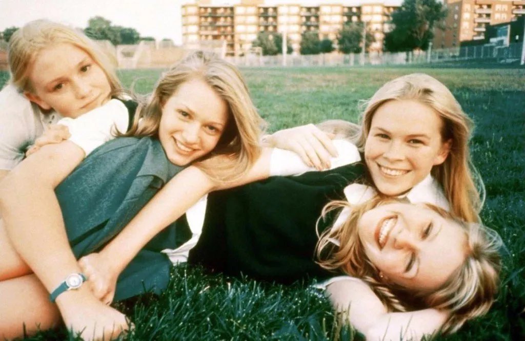 Every summer is a virgin suicides summer (I have strict parents)