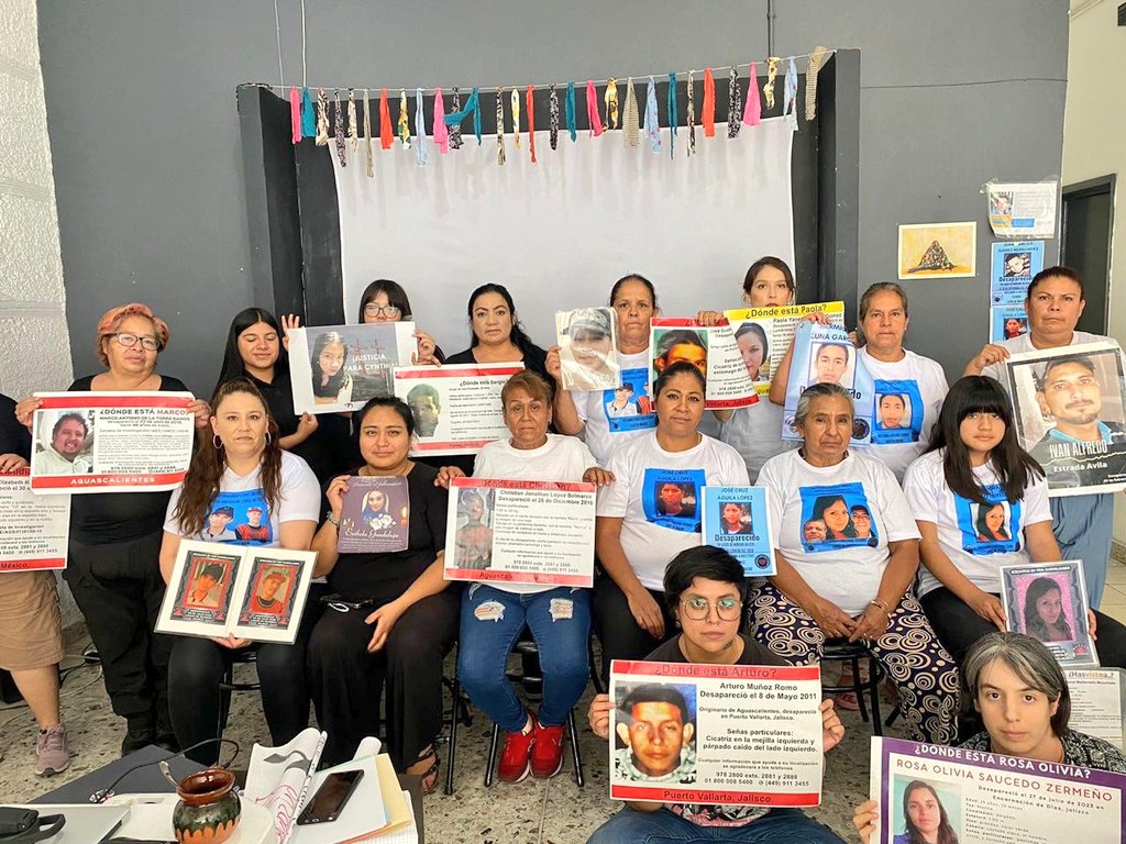 Este fin de semana estuvimos en #Aguascalientes con familiares de #PersonasDesaparecidas, para compartir herramientas de búsqueda, con base en nuestra plataforma #NoSomosExpedientes

Agradecemos siempre su participación y el intercambio de aprendizajes