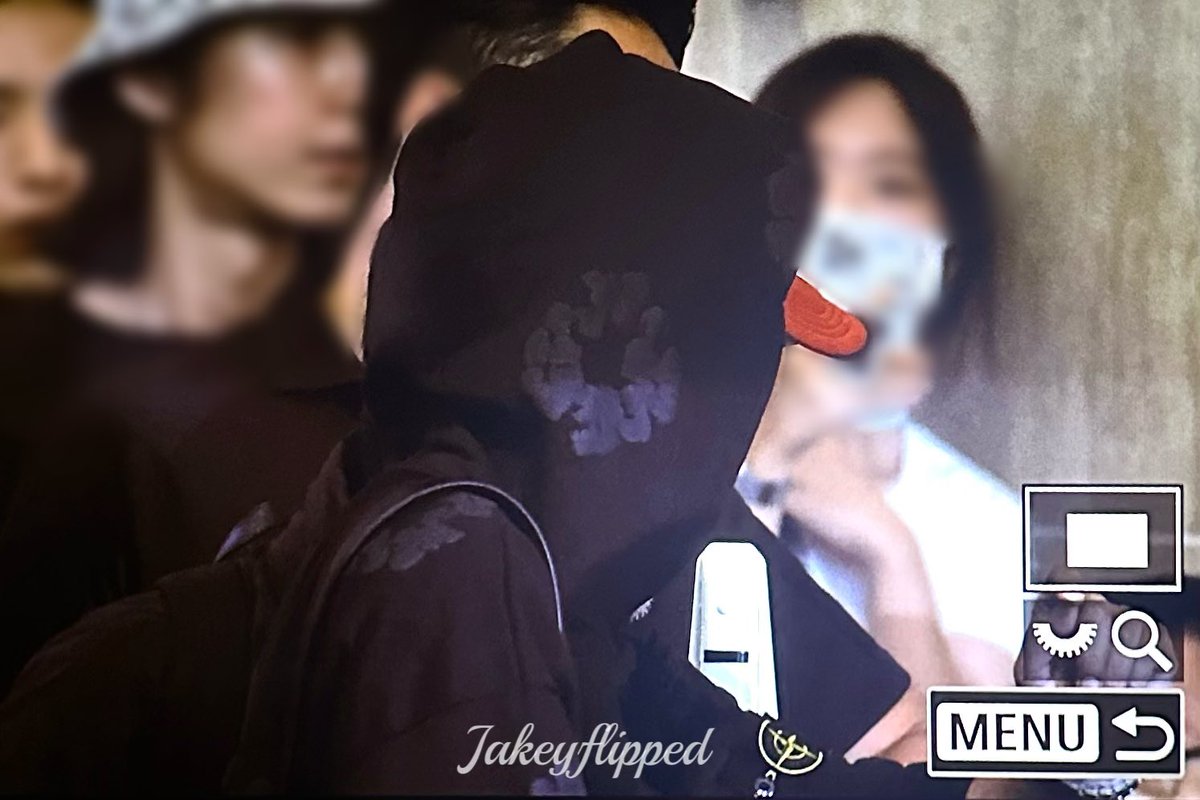 240610 GMP🛫

오래만 ㅠ.ㅠ          잘 다녀와🫳🏻

#엔하이픈 #ENHYPEN #ジェイク 
#제이크 #JAKE #심재윤 #재윤