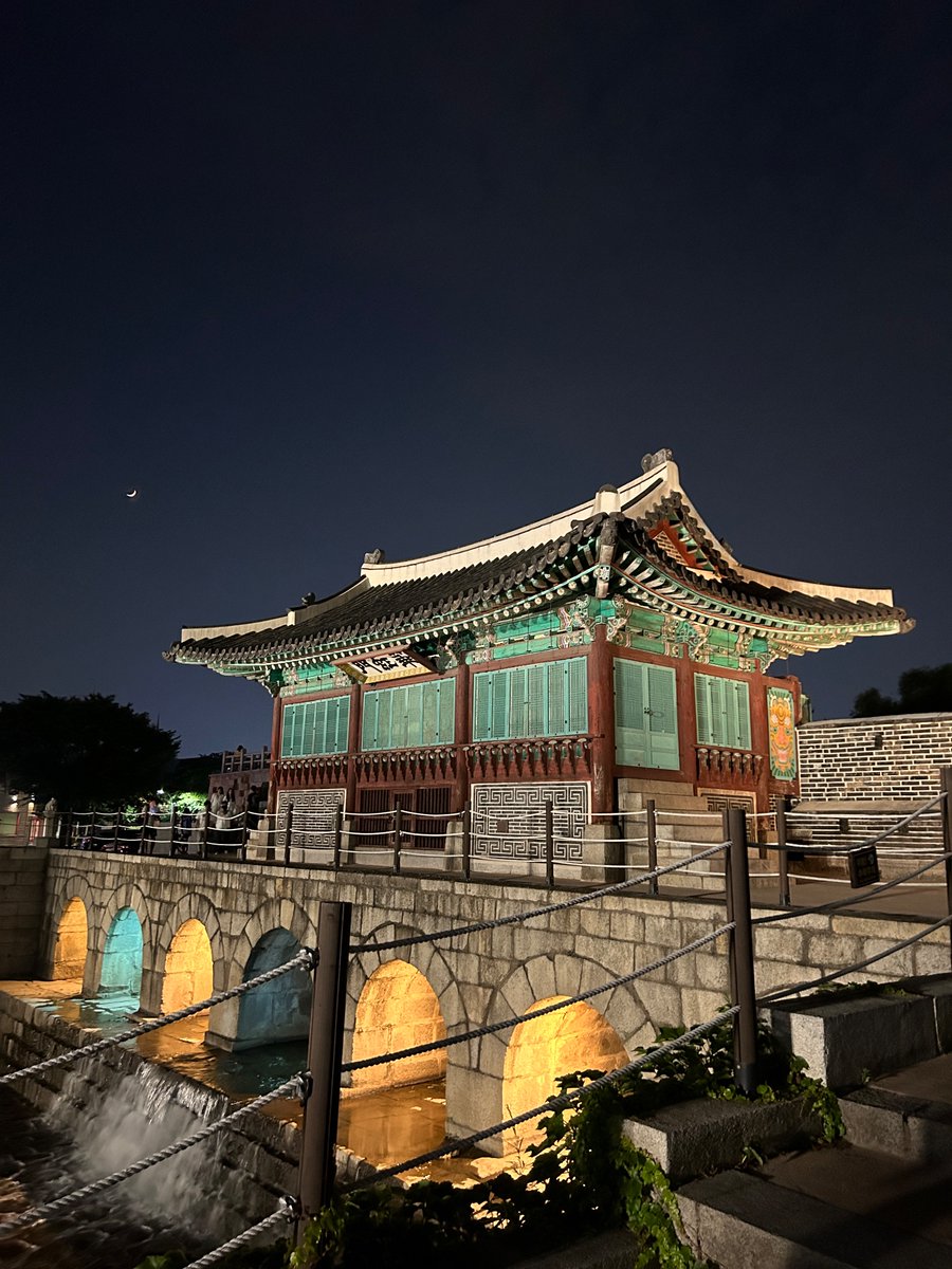 yuzu_dalok's tweet photo. 더 오래 보고있고 싶었어 https://t.co/NHwSq6oiDg
