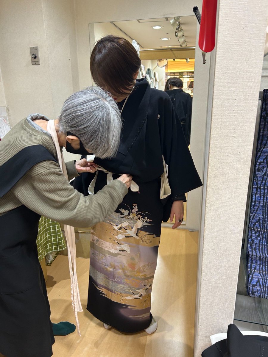 先日

TKC工房さんにて　<a href="/mogwaimogwai/">TKC工房</a> 
主演のリナさん　<a href="/rinahoshino/">星埜 李奈 💜 Rina Hoshino</a> 
の顔のスキャニングを
お願いしてきました🙏

映画の衣装の着物も
見に行ってきました！

皆様　ありがとうございます