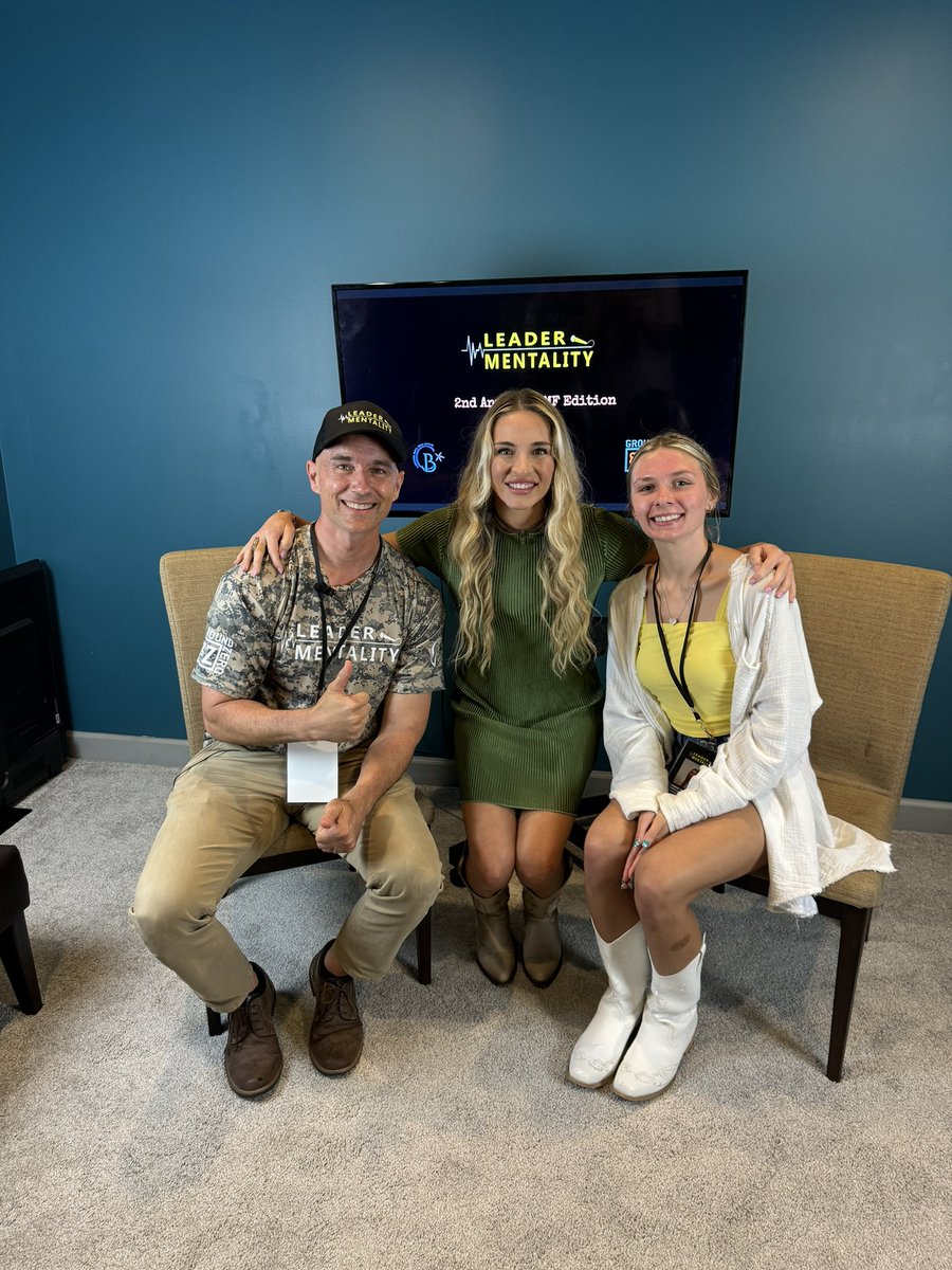 Rob_clemons's tweet image. CCMF special 2024 is a wrap! Thanks to all of the talented stars that joined us on the show. See you all next year!!