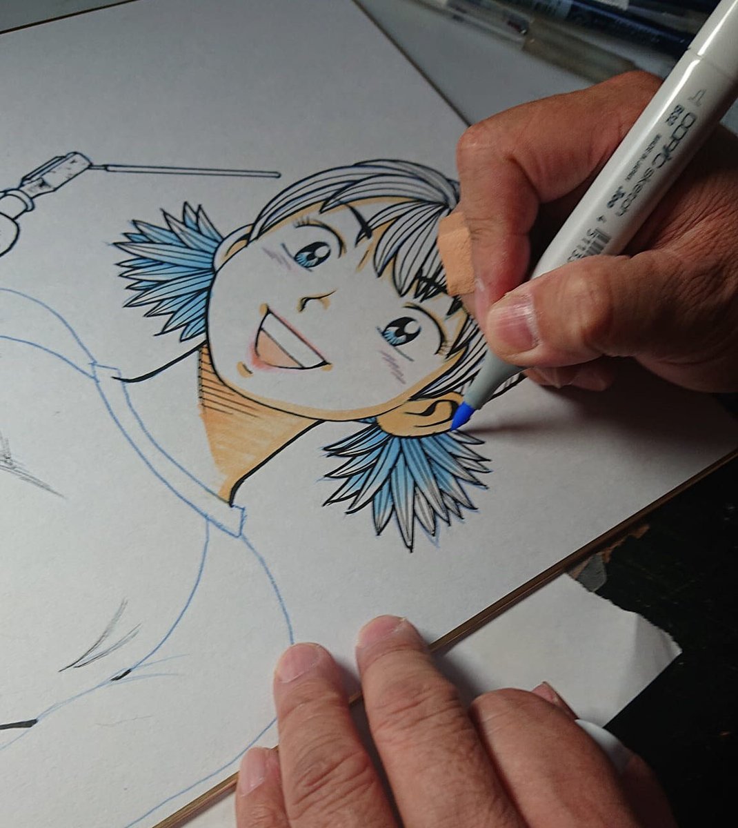 直筆カラーイラストサイン製作中はこんな感じ。 」|たなかじゅん 直筆カラーイラストサイン製作中はこんな感じ。 」|たなかじゅん