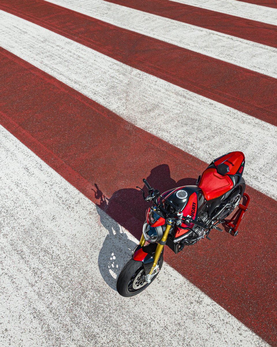 Ducati_India's tweet photo. Life's too short for dull! The Monster SP is here to infuse some serious fun into your ride.
https://t.co/Tb6gxl0uru
#Ducati #Monster #DucatiMonster #MonsterSP #MadForFun https://t.co/b1OdaznHcX
