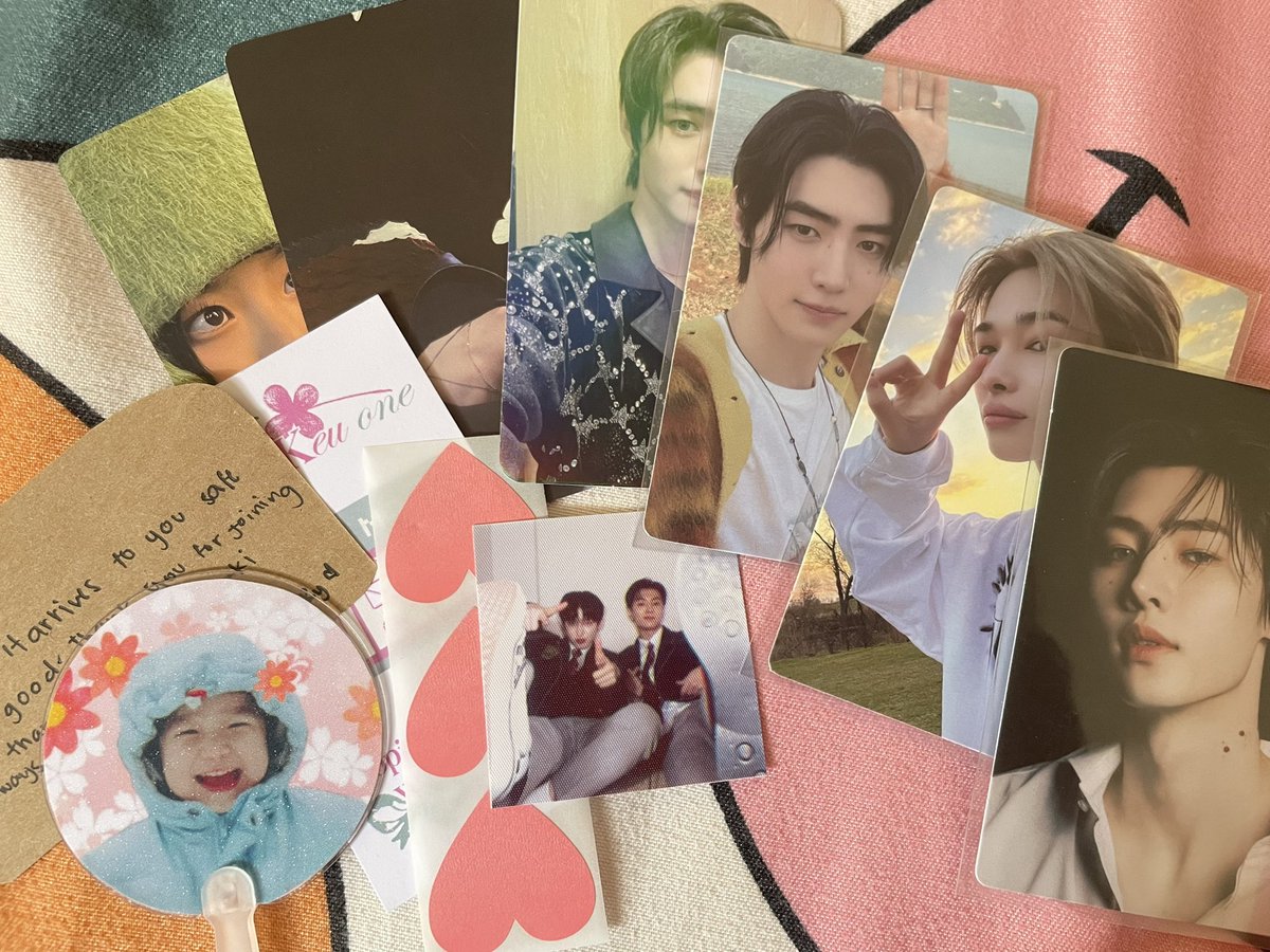 venxszey's tweet photo. . ₊˚⊹ ᰔ #xoxovenxs #lovery 

⠀⠀⠀:¨ ·.· ¨:
 ⠀⠀  `· . ꔫ @heeseaia 

aaaaa the pcs arrived safely po huhu thank you so much for this free claim, love u po 😘😘 https://t.co/TfRmy2iGnS