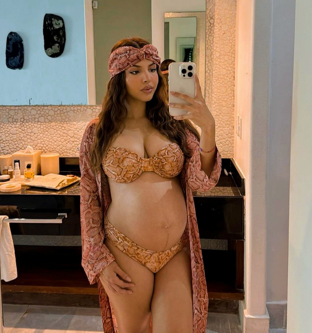 PrincessFerSex's tweet photo. Por andar de caliente 😏😂😋🙈 https://t.co/R36oMO27J2