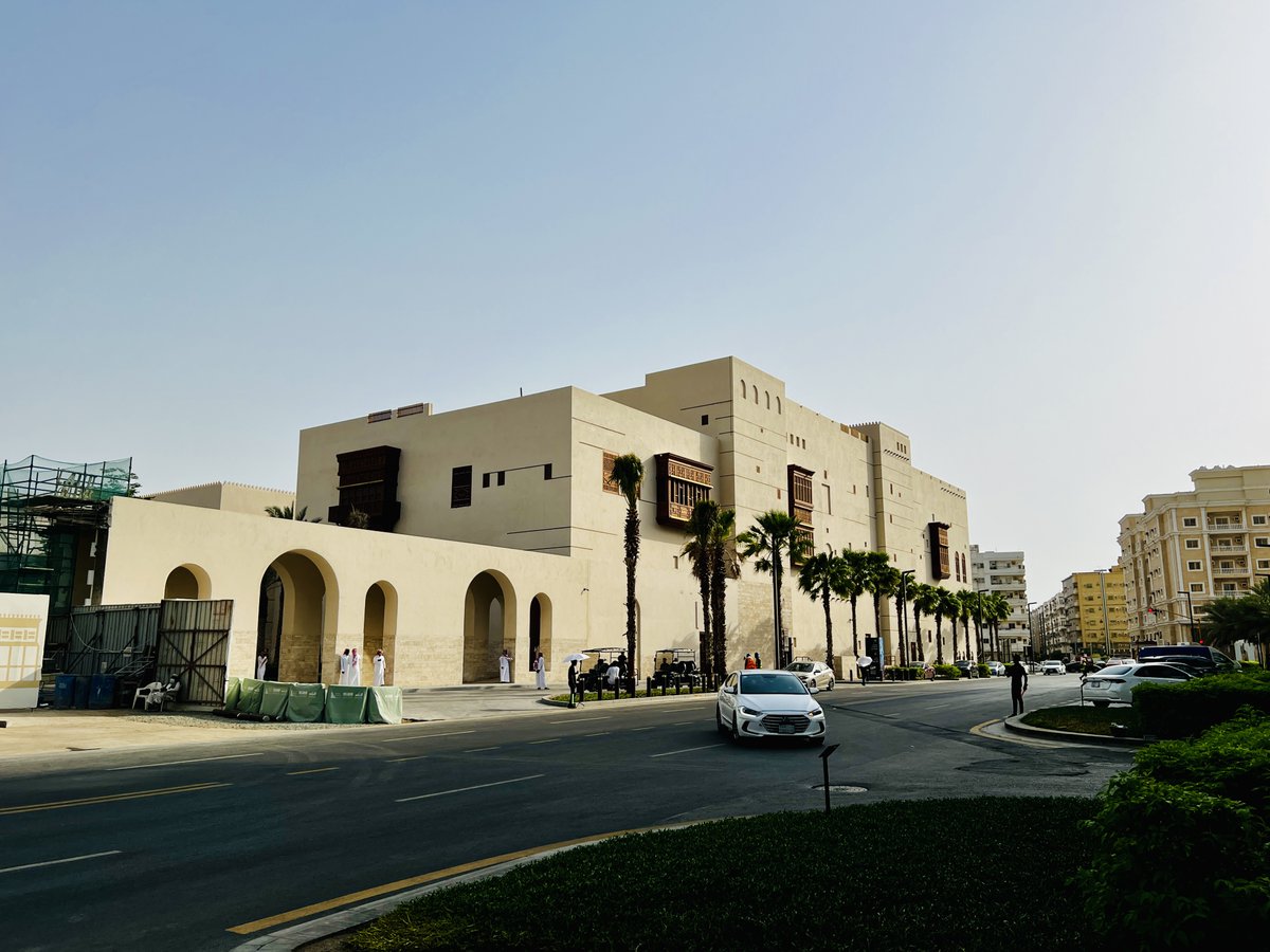 にゃにゃ コウペンちゃん 西武30000系「コウペンちゃんはなまるトレイン