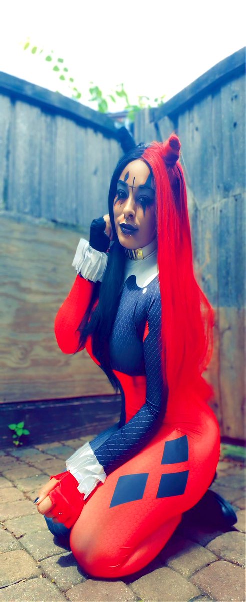 ToxicQuinn666's tweet photo. Madly in love 😘 🥰
So what if I’m crazy..the best people are 😉
#cosplaygirls #cosplay #hotgothgirls #clowngirls #harleyquinncosplay #pcgamergirl #cosplaybabes #contentcreator #gothguys #cosplayguys #fyp #streamer #twitchstreamer #gamergirls https://t.co/n8maH8YTZt