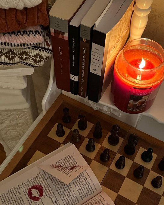 etherealdior's tweet photo. harry potter movie night https://t.co/e5Si9gg9Mv