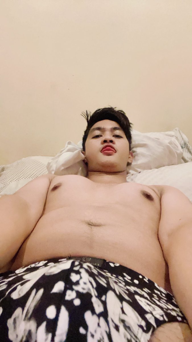 gelo15233's tweet photo. R-18 🫣😳 https://t.co/NGLV4fR23u