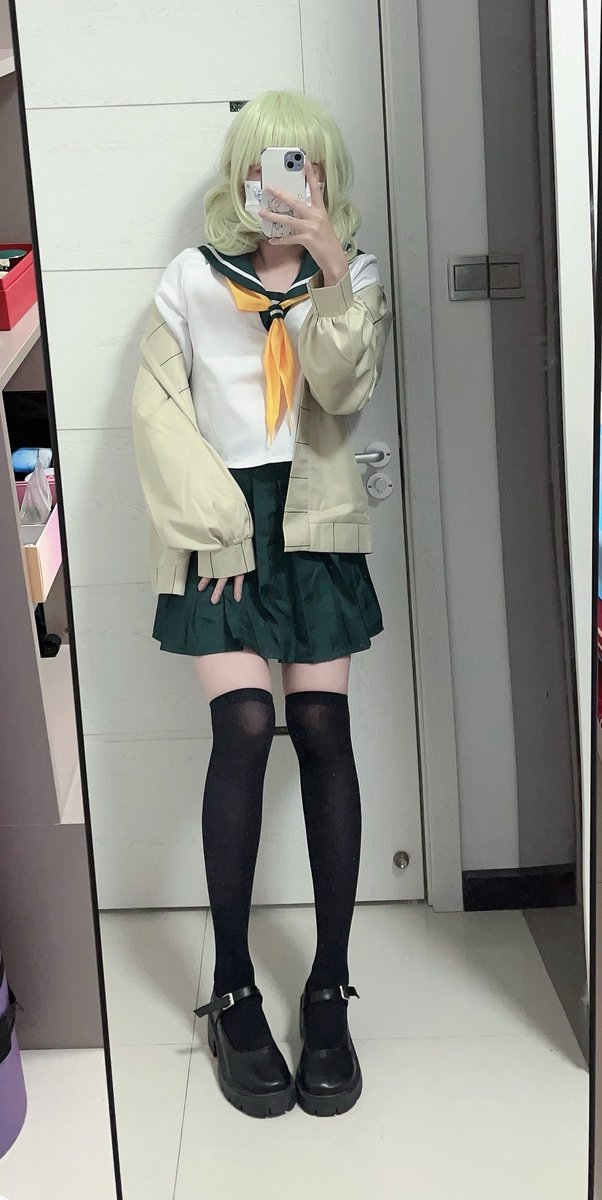 大概也许可能有点可爱 https://t.co/aG81UwFKst