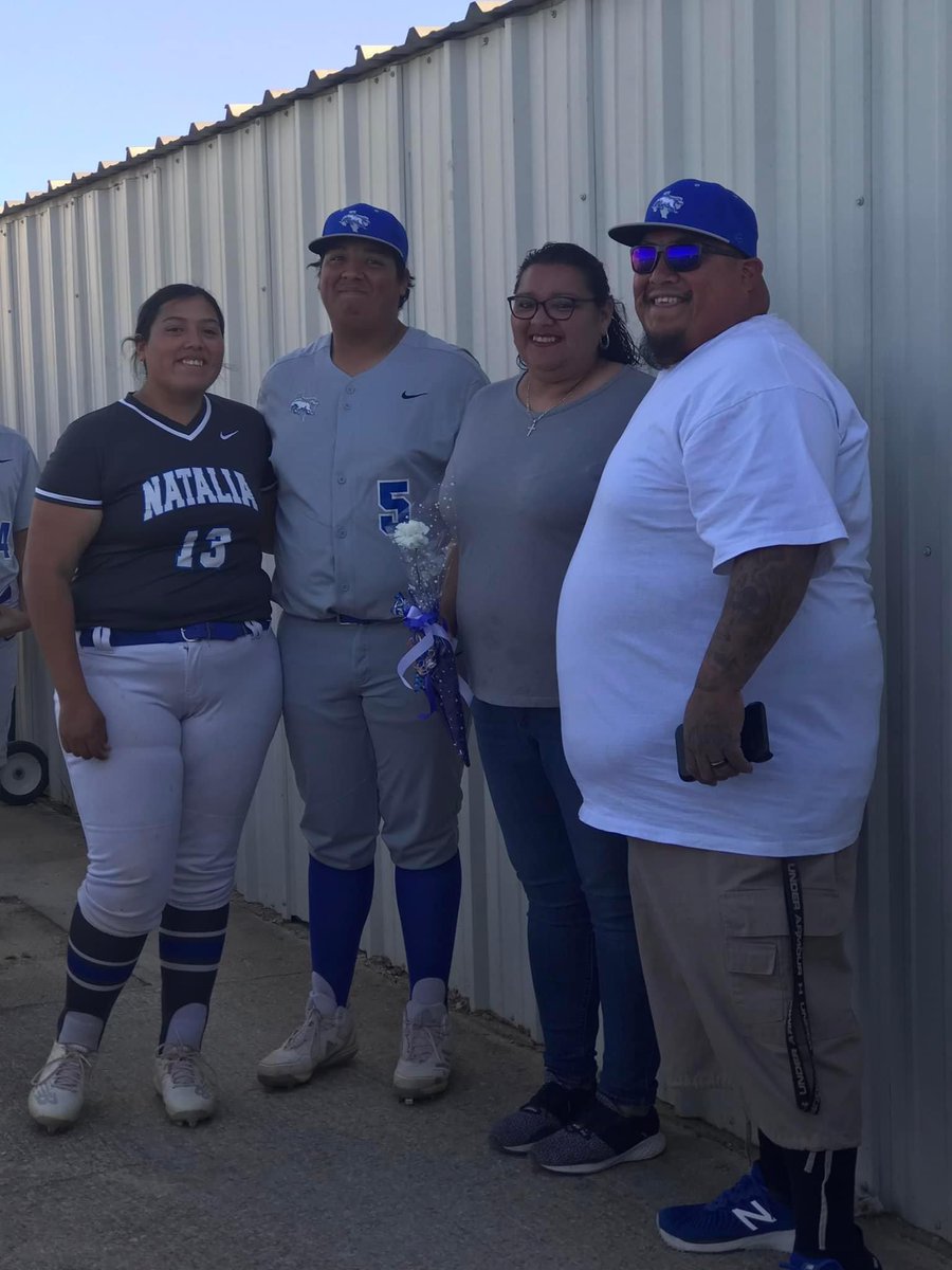 Family and friends have setup this meal train for the Laque family!

mealtrain.com/wlwdv0