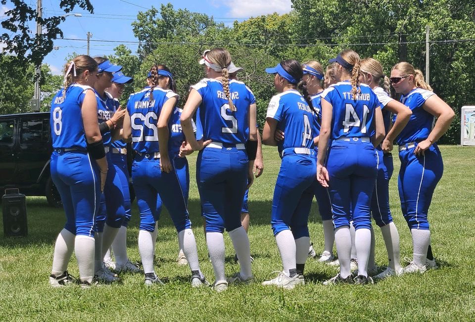 INCREDIBLY proud of this team this weekend. First weekend in the books ending 6-3-1 with .315 team BA and .418 OB% in the semi-finals. Heading to Sheer Madness in North Ridgeville next weekend! Hope to see you there!