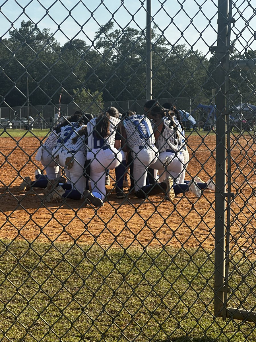 Kylie Gentile (@kylie15gentile) on Twitter photo We went 2-3 this weekend! Amazing competition. StarsAP-Athletics will rise to the challenge!
<a href="/SBRRetweets/">Softball Recruiting Reposts</a> <a href="/SoftballPros/">CollegeSoftballProspects</a> <a href="/SoftballRecruit/">Softball Recruit 🥎</a> <a href="/collegesoftball/">Softball Recruiting</a> <a href="/sballrecruiting/">softballrecruiting</a> <a href="/ExtraInningSB/">EXTRA INNING SOFTBALL</a> <a href="/IHartFastpitch/">I❤️Fastpitch</a> <a href="/LegacyLegendsS1/">Legacy & Legends Softball</a> <a href="/SoftballClips/">Softball Clips</a> <a href="/upnextrecruits/">Up Next Recruits</a> @SunilSunderRaj3 <a href="/D1Softball/">D1Softball</a> We went 2-3 this weekend! Amazing competition. StarsAP-Athletics will rise to the challenge!
<a href="/SBRRetweets/">Softball Recruiting Reposts</a> <a href="/SoftballPros/">CollegeSoftballProspects</a> <a href="/SoftballRecruit/">Softball Recruit 🥎</a> <a href="/collegesoftball/">Softball Recruiting</a> <a href="/sballrecruiting/">softballrecruiting</a> <a href="/ExtraInningSB/">EXTRA INNING SOFTBALL</a> <a href="/IHartFastpitch/">I❤️Fastpitch</a> <a href="/LegacyLegendsS1/">Legacy & Legends Softball</a> <a href="/SoftballClips/">Softball Clips</a> <a href="/upnextrecruits/">Up Next Recruits</a> @SunilSunderRaj3 <a href="/D1Softball/">D1Softball</a>