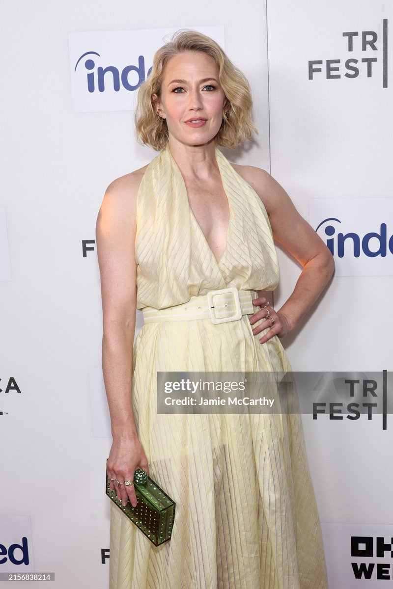 carrie coon, your face card never declines!