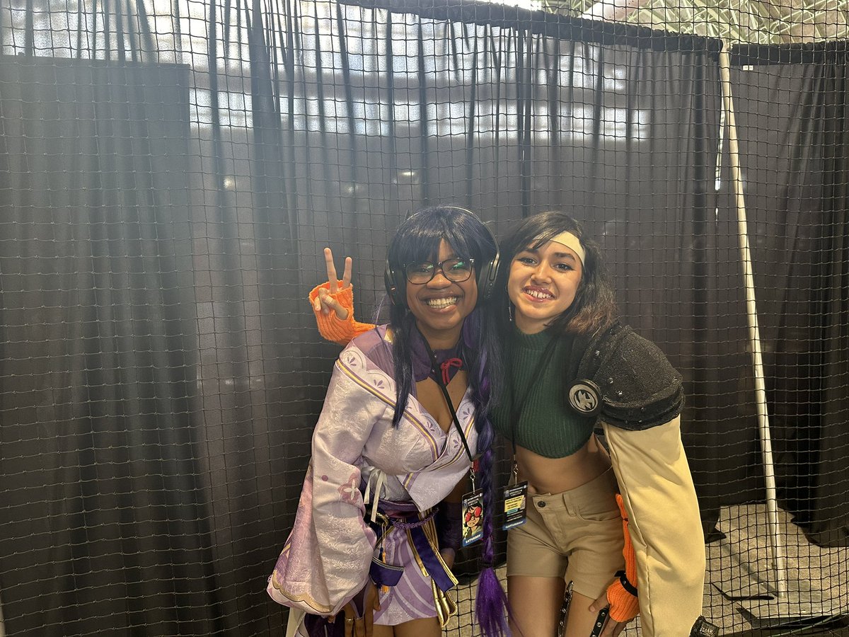 AmberNotSky's tweet photo. Brooklyn comic con ! https://t.co/8hleZLvj3A