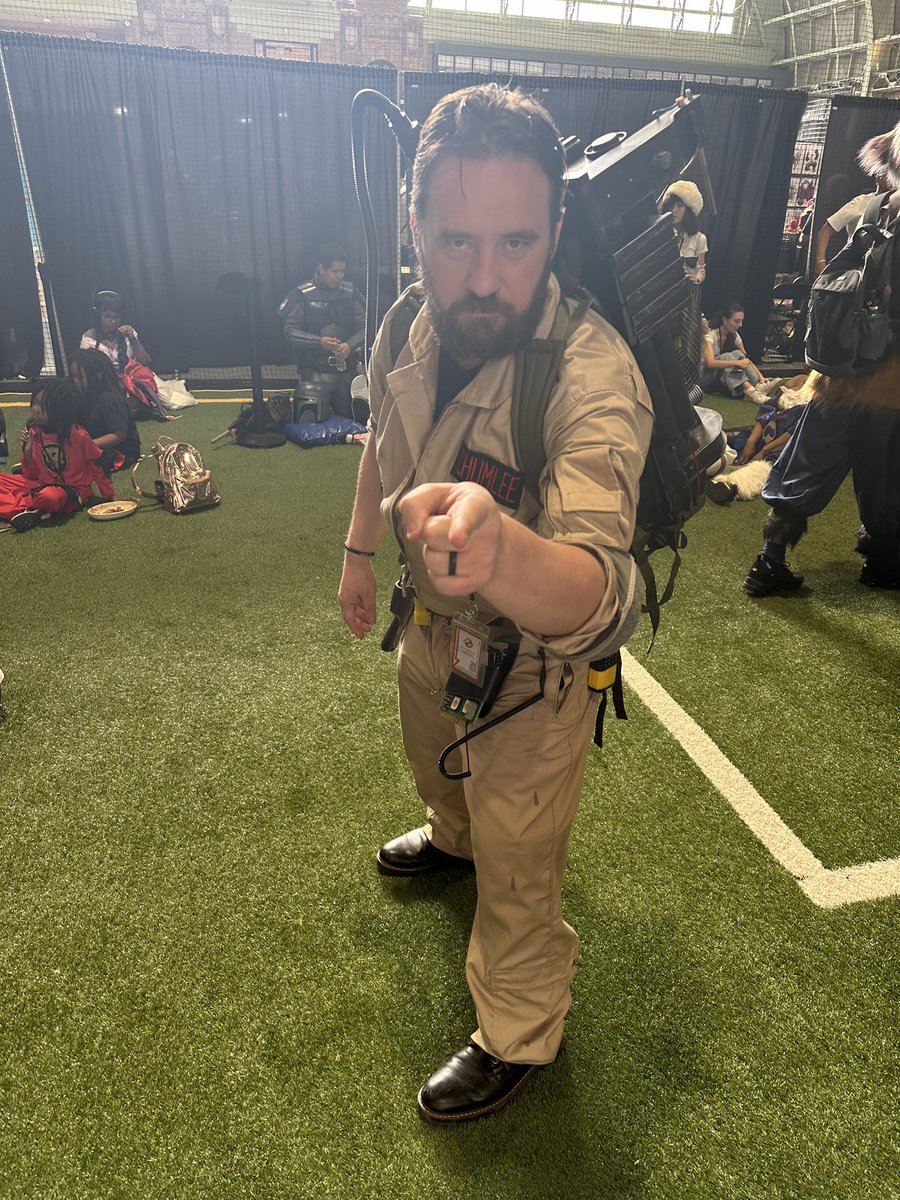 AmberNotSky's tweet photo. Brooklyn comic con ! https://t.co/8hleZLvj3A