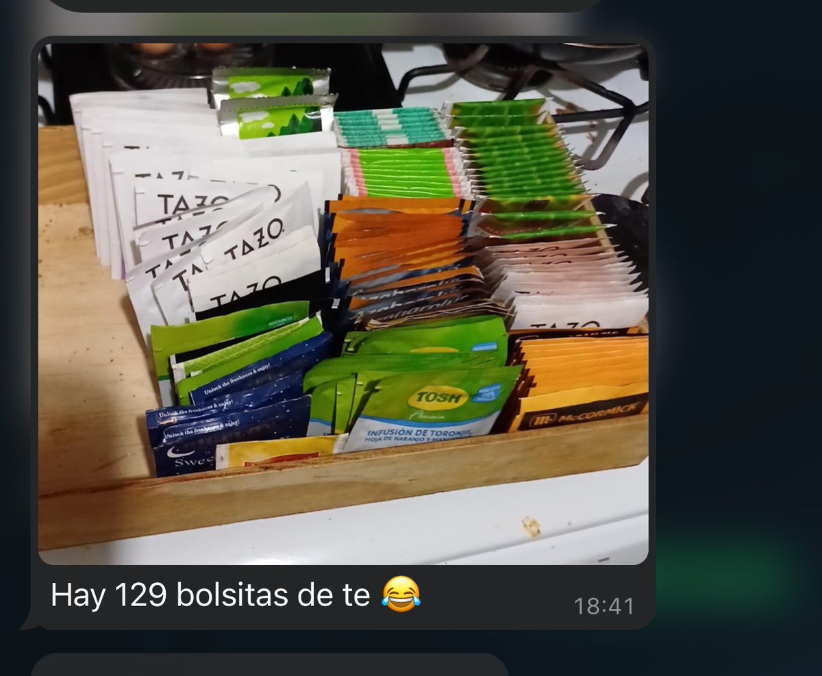 LoreRQ10's tweet photo. Mi mamá y su hábito de contar todo lo que llevo a la casa https://t.co/O19zUZmfJv