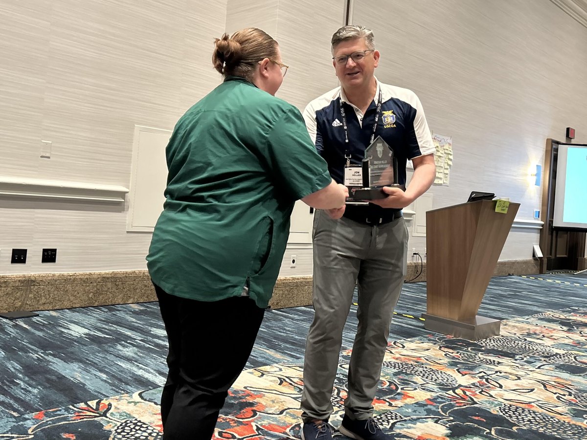 MentorMeCABMA's tweet photo. Great start to #CABMA2024! Excited for another year of growth as we kicked off our '24-'25 class with @USCGAcademy's @jonheller1 leading the way. https://t.co/Tw5EnfeAsf
