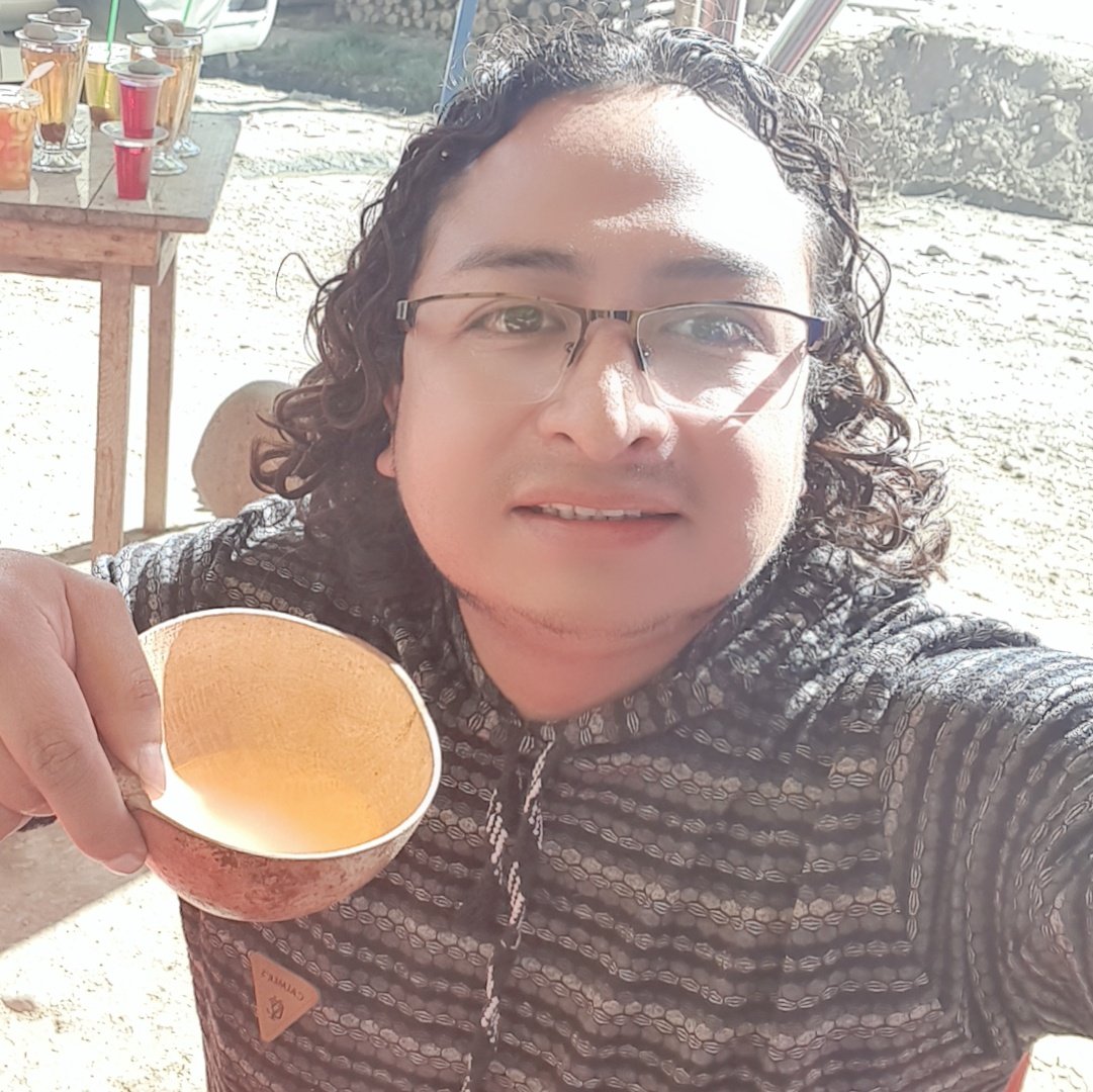 RaynerZeballos's tweet photo. #NuevaFotoDePerfil https://t.co/y3H2Inucnr
