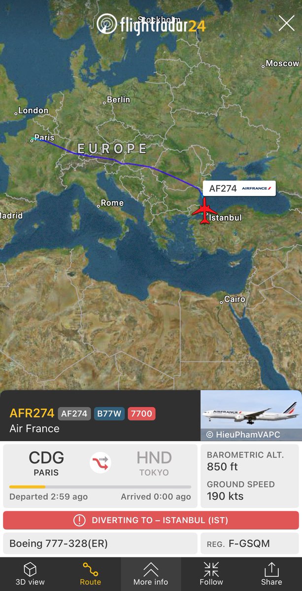 flightradar24's tweet photo. #AF274 from Paris to Tokyo just diverted to Istanbul. Already scheduled to depart for Tokyo after 1 hour on the ground, so possibly a medical emergency. 
https://t.co/nmwm7sucLV https://t.co/dXY7sTQC7H