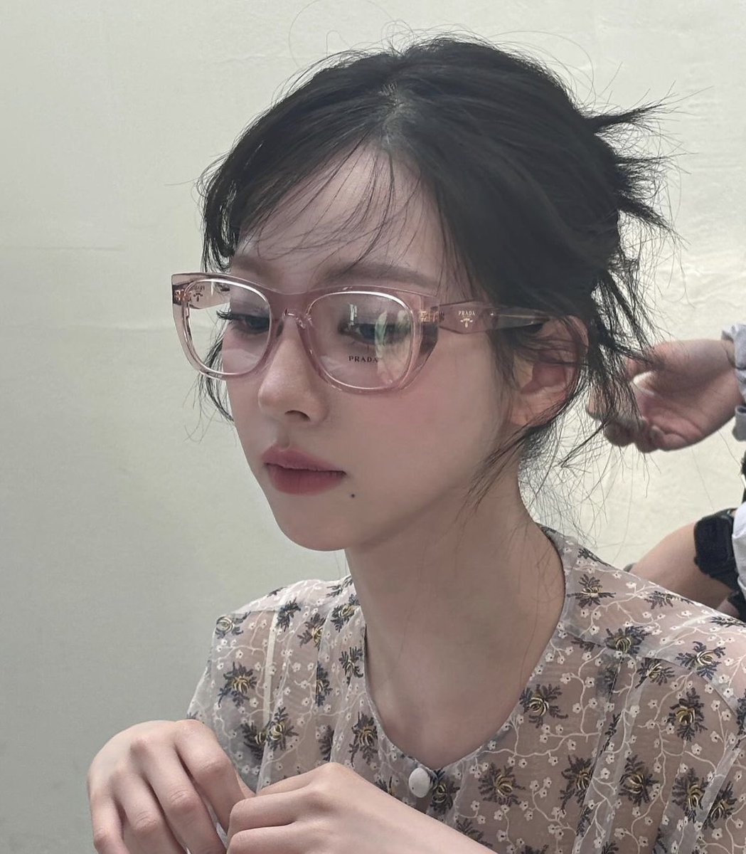 ㅤ
 —ㅤ ㅤ ㅤ ㅤ ㅤㅤ ㅤ ㅤ ㅤ 
Good morning.. To be honest, I feel a little lazy today because of the schedule this morning 😞😞

How was your morning?
—