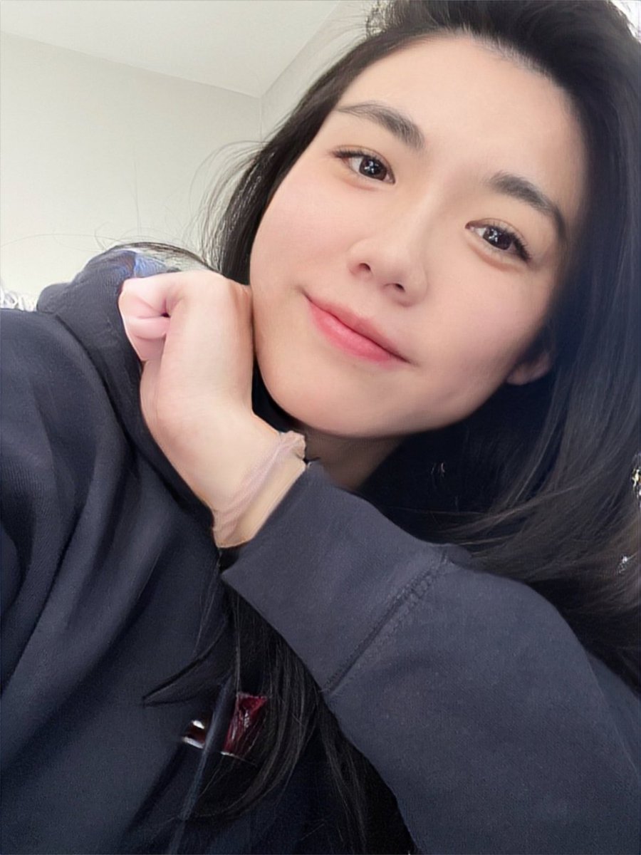 If there’s a cheat code to success in web3, ‘being proactive’ would definitely be one! 

Being proactive can open so many doors, get you so many new friends and bring so many opportunities! 

When you need help, show genuineness and authenticity when seeking assistance, express