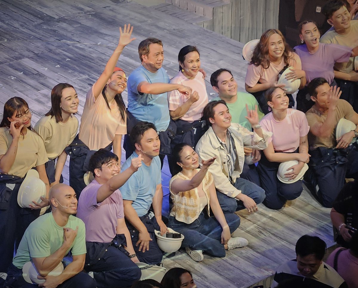 Its0kN0t2Be0k's tweet photo. Solid! Sulit! Sa susunod ulit.
@sheenabofficial @sam_concepcion @annajluna @DJMYKEsalomon @petatheater @BenAndBenMusic
#OneMoreChanceTheMusical https://t.co/EvJEnHPFTY