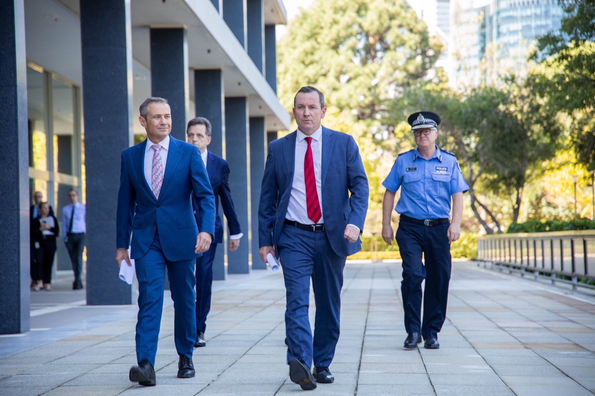 Roger Cook tweet media