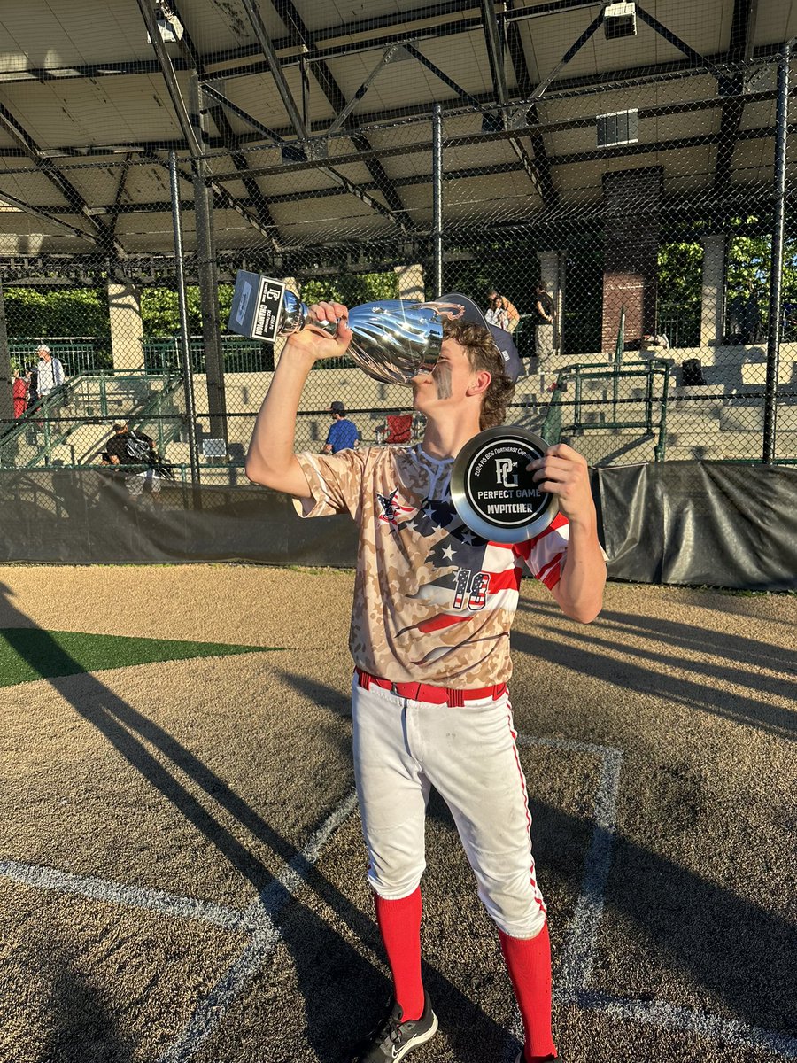 Walkersnee__'s tweet photo. Great last 2 weeks!
11-0 as a team.
2 mvpitchers
11.0 innings pitched 
22 strikeouts
5 walks
1 earn run.
Sitting 82-85mph. 13U @PGMidAtlantic @PGYouthBB https://t.co/W0uMYzdiza