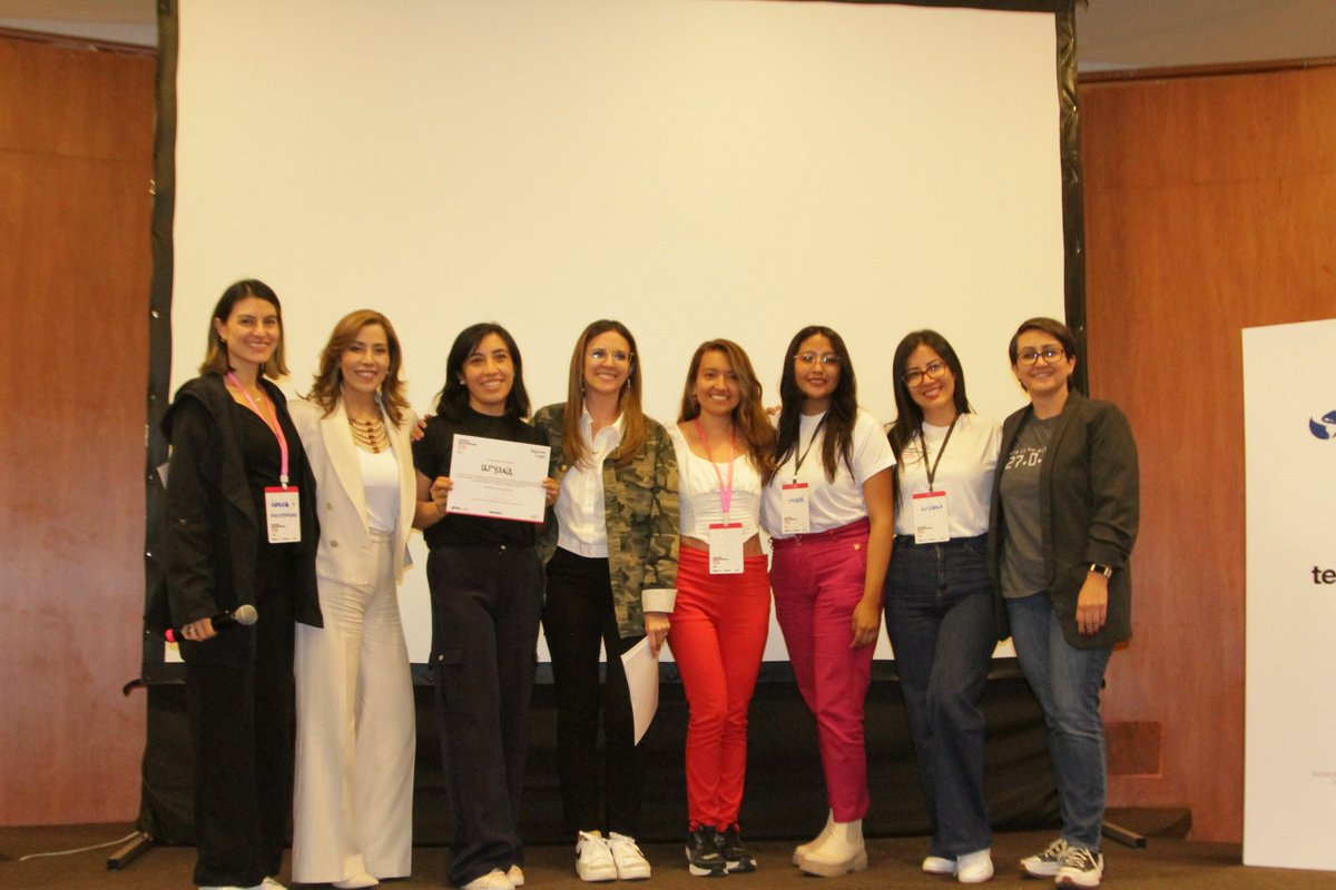 TSWWomenEcuador's tweet photo. ¡Felicidades a los equipos ganadores! 

Grandes ideas se vieron en este @Startup Weekend #WomenEcuador de @Techstars impulsado por @WeXchange y @el_BID

🎉 Felicitaciones a todas las participantes por su talento, esfuerzo y dedicación 🌟. 

#TechstarsEC #WeXchange #MujeresSTEM https://t.co/7lw53cQmUI