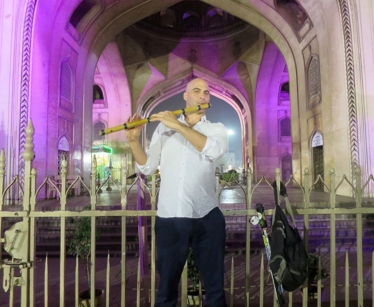 bansuribliss's tweet photo. Today I taught Madhukauns and added lessons in Nagaswaravali and Bhimpalasi to Bansuri Bliss Academy, which holds the most thorough collection of raga tutorials in existence.  https://t.co/2sKWT43KrP #bansuri #indianclassical #indianmusic https://t.co/ZY3dUil6Vh