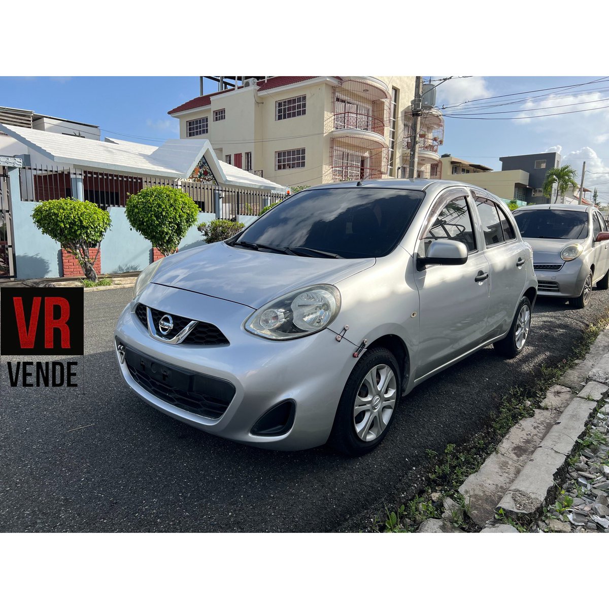 VictorRamirezRD's tweet photo. Nissan March 2014 
RD$395,000
Óptimas condiciones 
Motor 1.2 cc /4 cilindros 
5 pasajeros 
Vidrios eléctricos (4)
Retrovisores eléctricos y retráctiles 
Única dueña 
Interior en tela 10/10
Aire que pica 
Financiamiento disponible 
Recibimos vehículos 
Cont:829-975-1447 https://t.co/UJKWwjDIxu