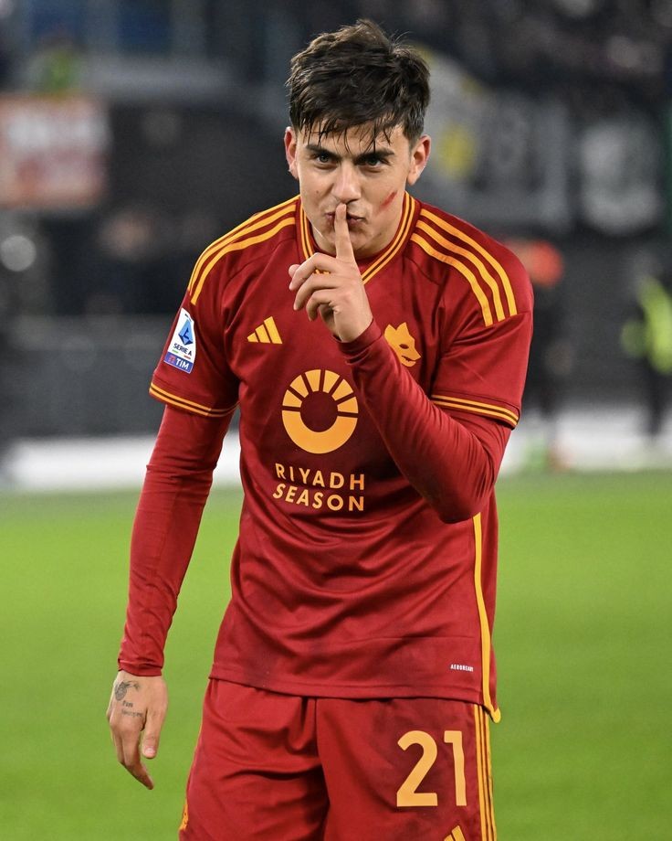 Hagamos un hilo de jugadores que son mejor que el burro y ñoqui de Nico González.

Arranco yo: