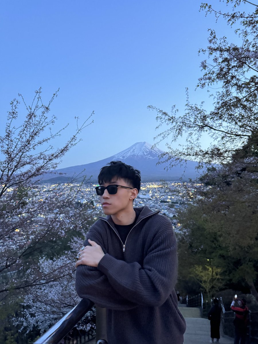 willguoo's tweet photo. 4/24 • japan boys trip https://t.co/2soXeHPq5v