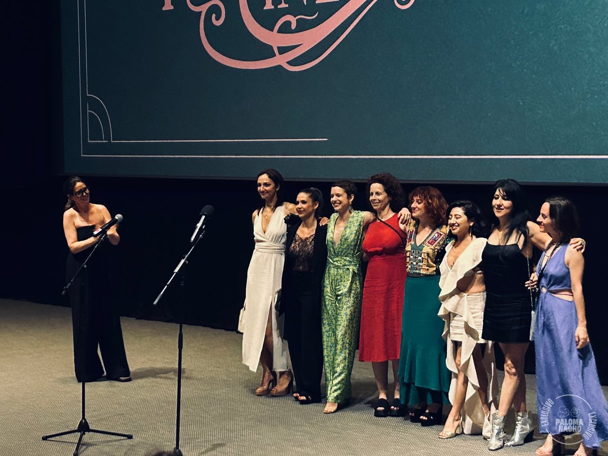 Cinepolis's tweet photo. Así se vivió el estreno de #Corina en el @FICGoficial. Consulta toda la información aquí con @Paloma_Nacho 👉 https://t.co/r1iCTJ90I3 https://t.co/2wVb2QZ0ve