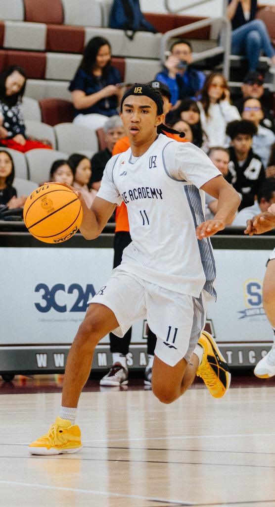 JehThree's tweet photo. Grateful to receive honorable mention for the OTR Greater Houston Area 2025 Player Rankings https://t.co/nPDD2XY2Yc

@AllNOneSports1 @bigsloan32 @HoopsInterviews
@KevinMoses38
 @GradyMajors
 @TopPreps
 @MaxPreps
@TheUncommitted0
 @SunilSunderRaj3
 @LSCSN
@PrepHoops
 @vypehouston https://t.co/qN7rX4sfXb