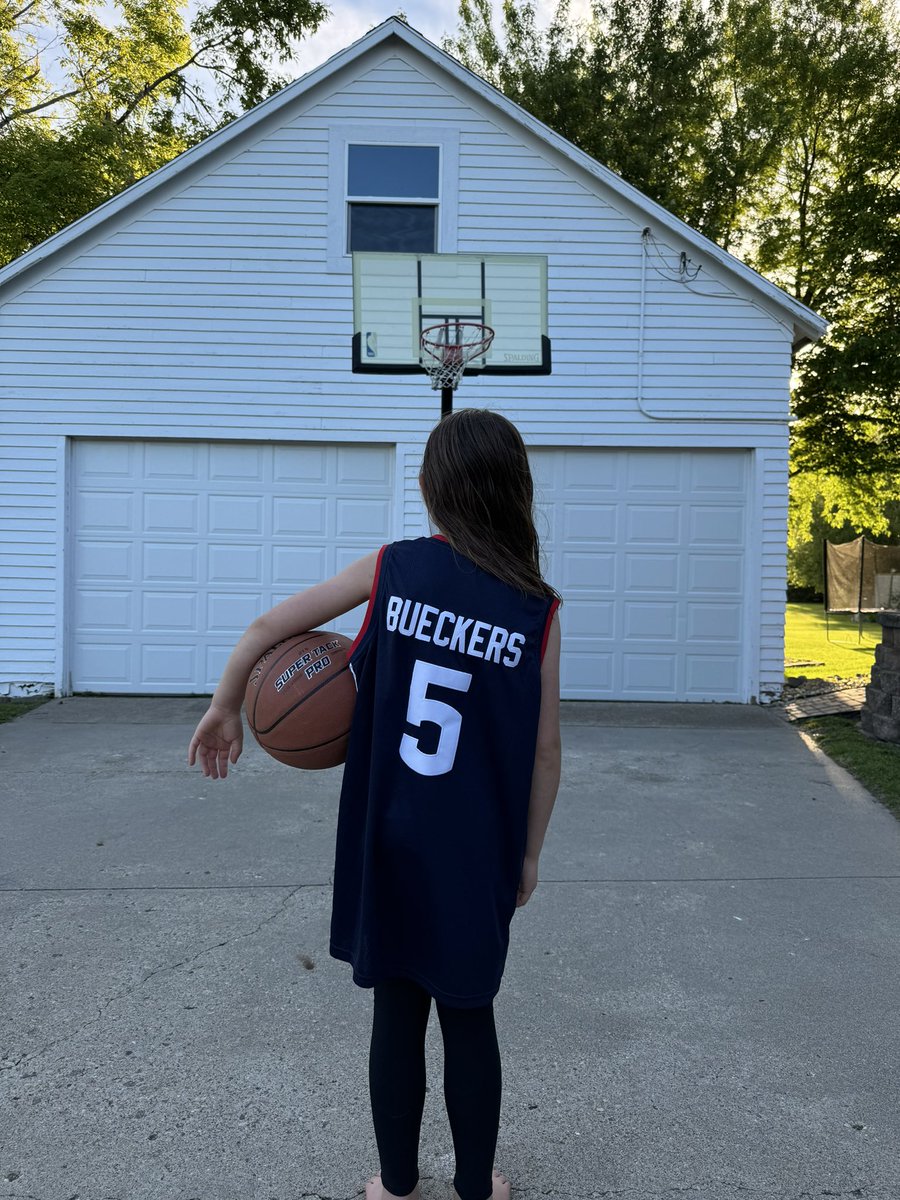 Nathan Hoots tweet media