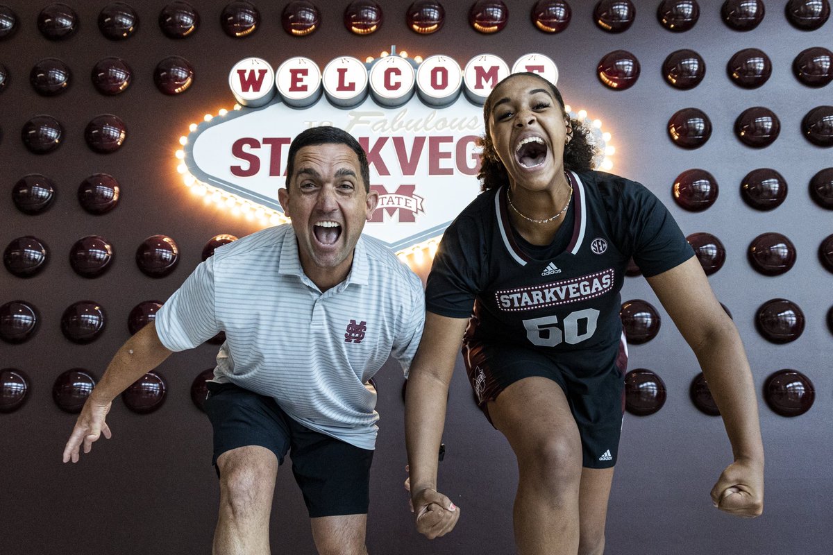 Laura Forbes tweet media