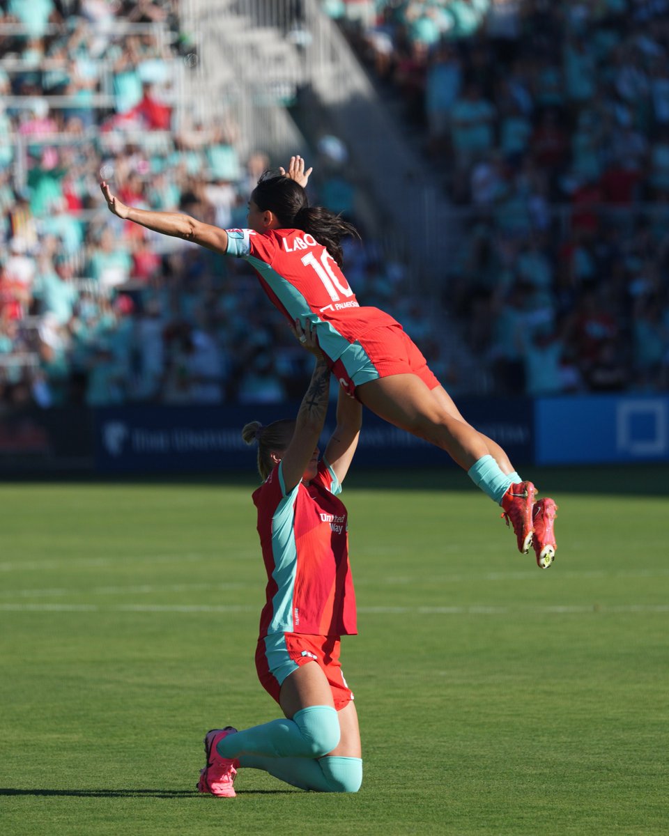 NWSL's tweet photo. Nobody puts the Celly Queen in the corner! https://t.co/g9jTMW1xIv