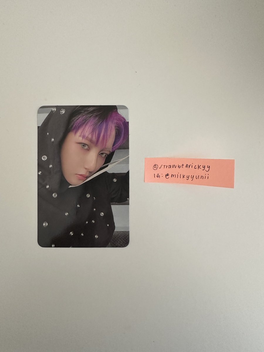 2002jiahao's tweet photo. WTT nct dream dreamscape πΊπΈ usa only
have: renjun qr version
want: jeno equivalents pls or selling for $10
@ncttradingusa @ncttradesusa #wttjeno #wttrenjun #nctdream #dreamscape https://t.co/nf9GWk2QR4