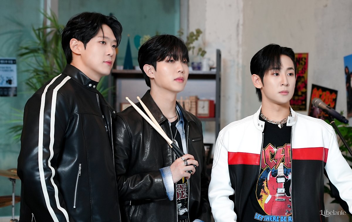 [네이버 포스트] 2024 Libelante Fan Concert <빛남대학교> VCR 비하인드

naver.me/GMmzFDI2

#Libelante #리베란테 #빛남대학교
#Libelante_Fan_Concert_빛남대학교
