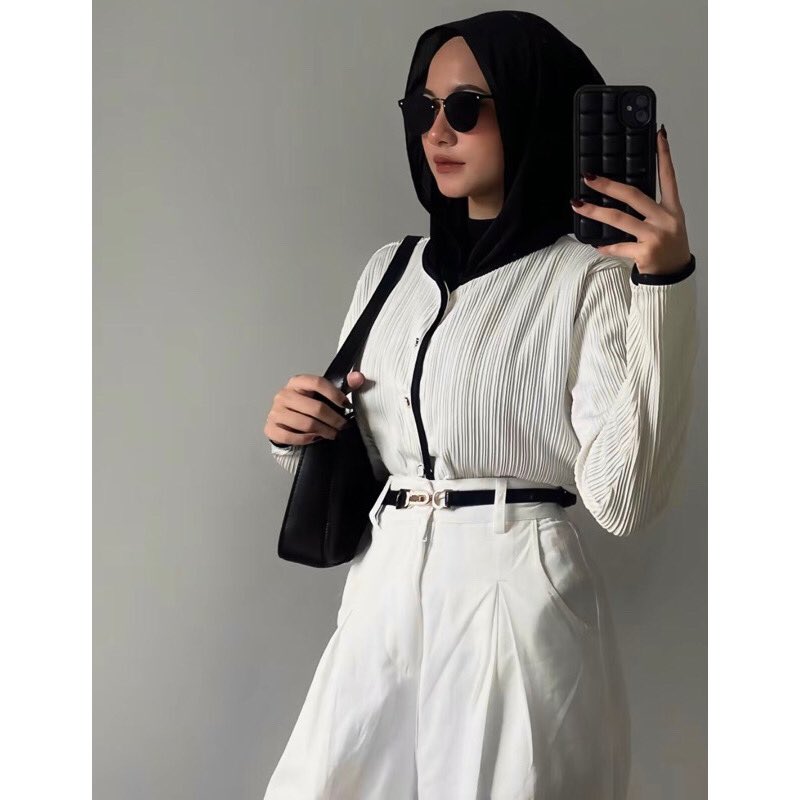 bbyxcotton's tweet photo. giving old money vibes with this beautiful outer
https://t.co/HZE0mnGM59 https://t.co/eBbbqXFyj9