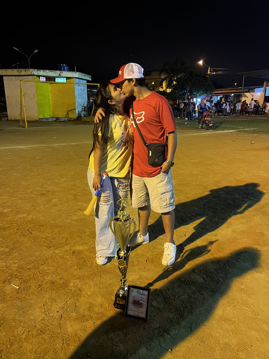 benavidesnicol9's tweet photo. Te amo día a día.❤️ https://t.co/xO20KOBXf8