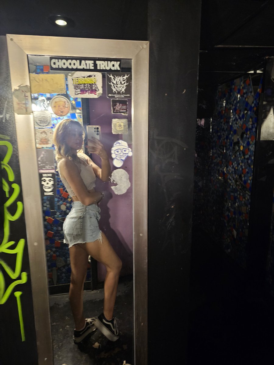 Sugahoneyicebri's tweet photo. Pretty front to back https://t.co/LTjCnR5XZd