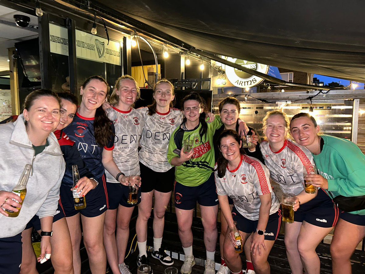 StPatsToronto's tweet photo. Post game pints hit different๐ฅ Our ladies team enjoyed some well deserved socials at The Galway Arms following their second game of the league yesterday!
Interested in joining our club? Drop us a message we are always welcoming new players ๐๐ป
#stpatsto #stpatsgaa #torontogaa https://t.co/qfdrHTOLHR