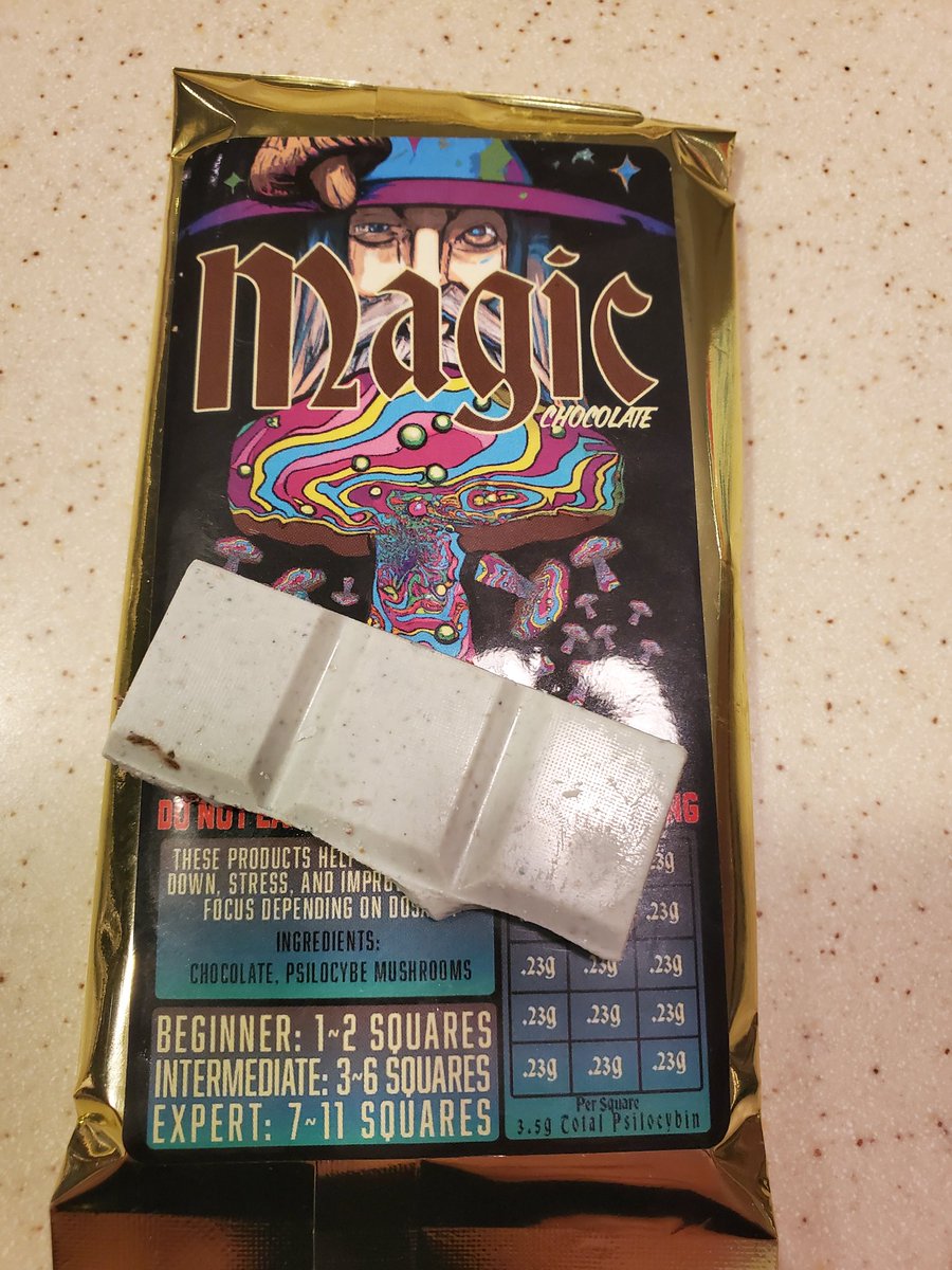 DaBOOZER1's tweet photo. Well Round #2 here we go. No internet, imma play games in my head 🤣 🤣
Hope to see yas later 😉 #BoozeCrew https://t.co/oFKHmxZNA9